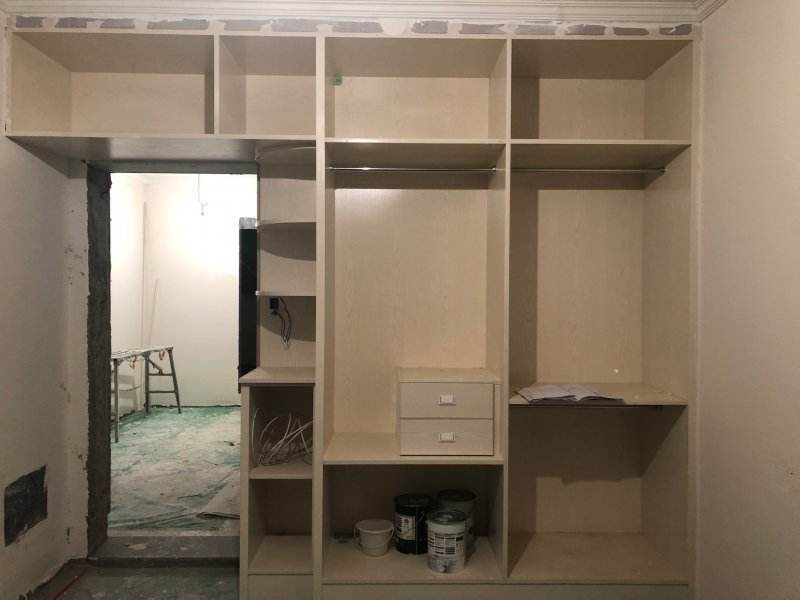 家裝柜子是請木工打柜子好還是全屋定制柜子好，哪種更劃算